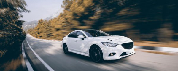 白色车子清洗方法