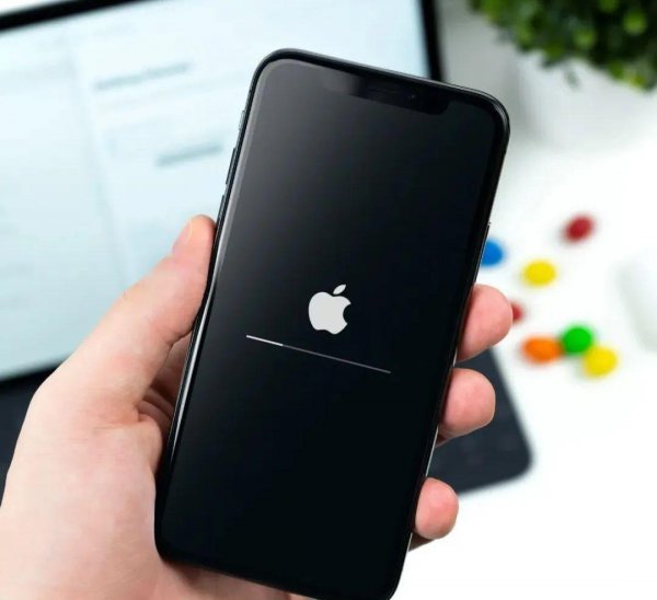 苹果手机死机强制重启方法