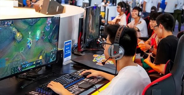 未来最稳定最吃香的十大职业