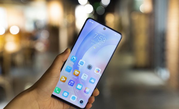 荣耀50se怎么样值得买吗