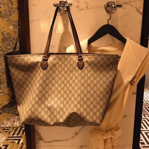 对付天蝎男就一个办法