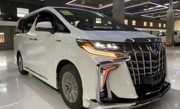 丰田埃尔法为什么这么贵