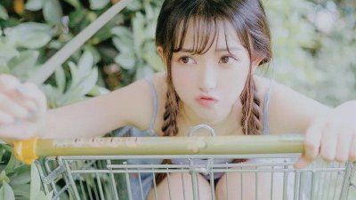 一个男生总是喜欢跟我有身体接触什么意思 说明喜欢上你了