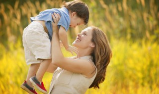 缺水的牛宝宝男孩戴什么好 缺水的男牛宝宝戴什么饰品好