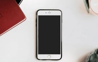 苹果手机死机强制重启方法 解救iPhone死机黑屏问题