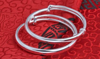 银项链脏了怎么清洗 银项链脏了如何清洗