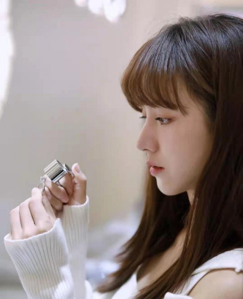 中国女士婚戒应该戴哪只手