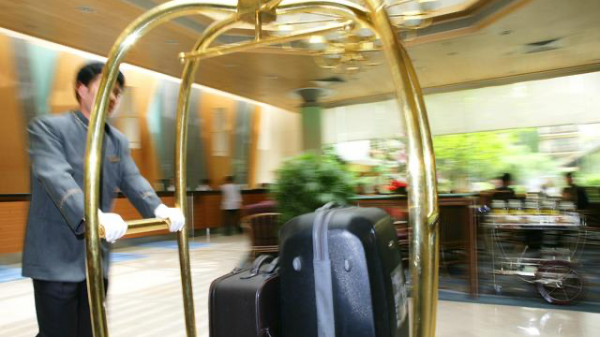 领取了电子登机牌还用取票吗