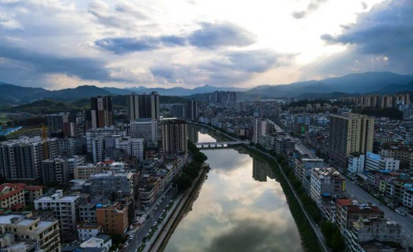 新丰县属于哪个市