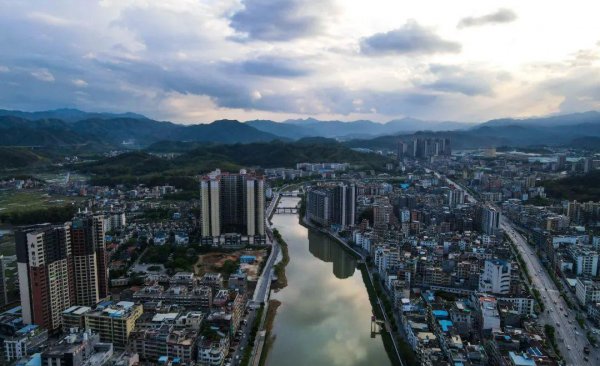 新丰县属于哪个市