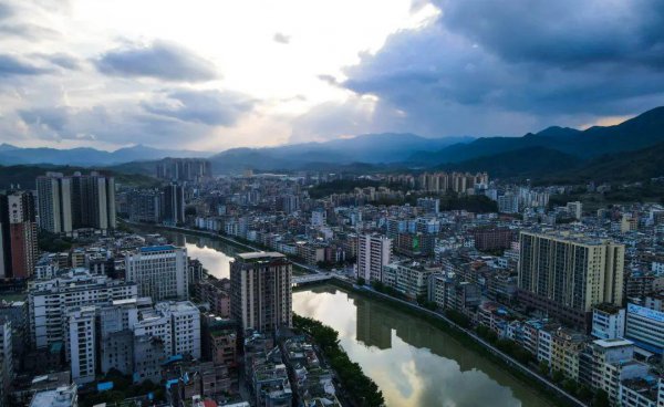 新丰县属于哪个市