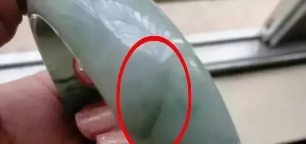 怎么判断翡翠是纹还是裂