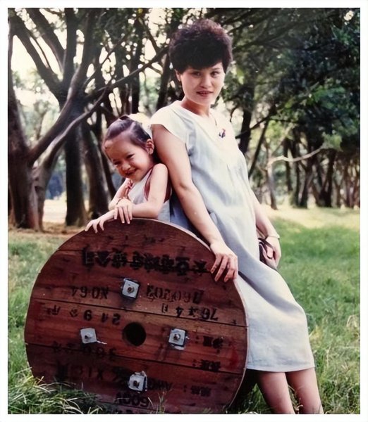 台湾女演员王心凌简介资料