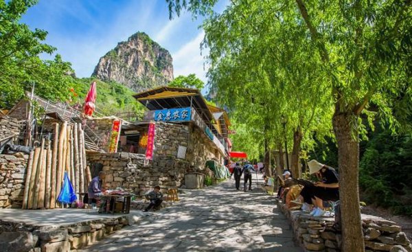 万仙山景区在哪里