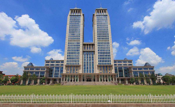 医科大学全国排名及录取分数线