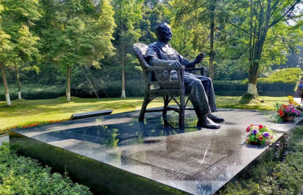 四川省内旅游景点推荐