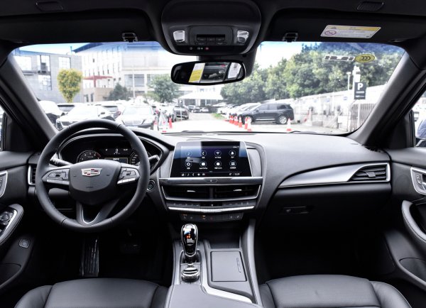 凯迪拉克ct5落地大概多少钱