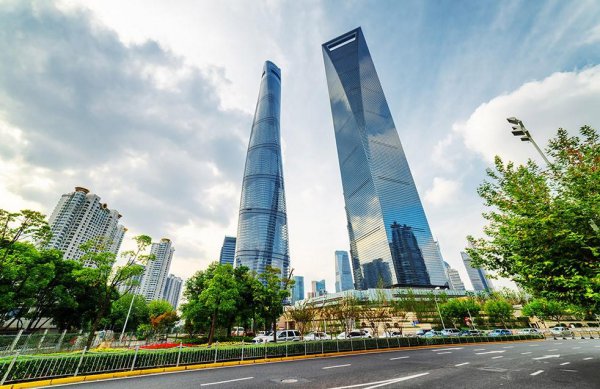 上海最高的楼高度632米