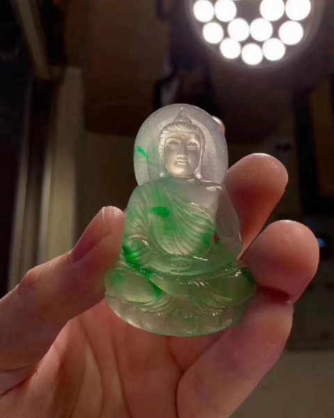 天青冻和翡翠的区别