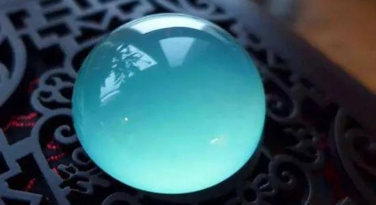 天青冻和翡翠的区别