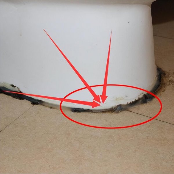 马桶底部污垢怎么彻底清除干净