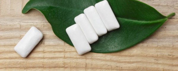 空腹吃口香糖好吗