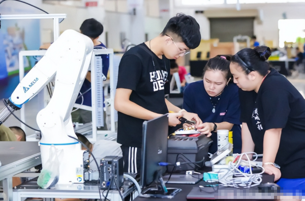 读完职业高中可以考大学吗