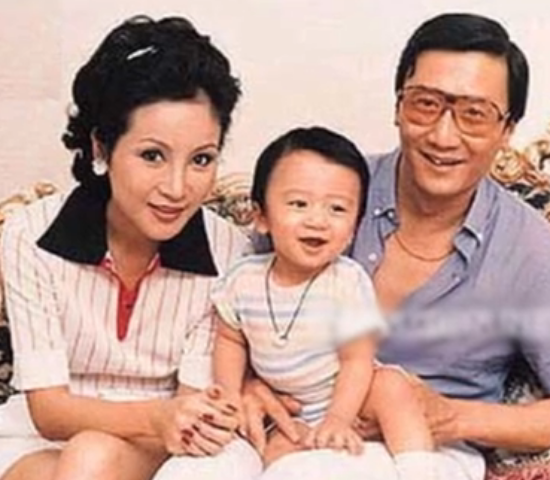 狄波拉个人资料简历