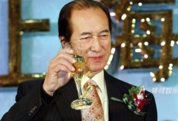 狄波拉个人资料简历