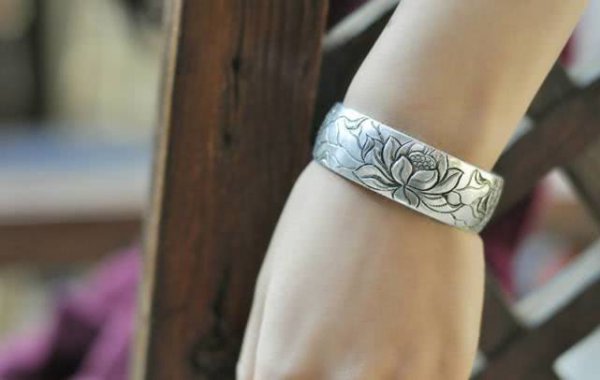 925银为什么会变黑怎么清洗