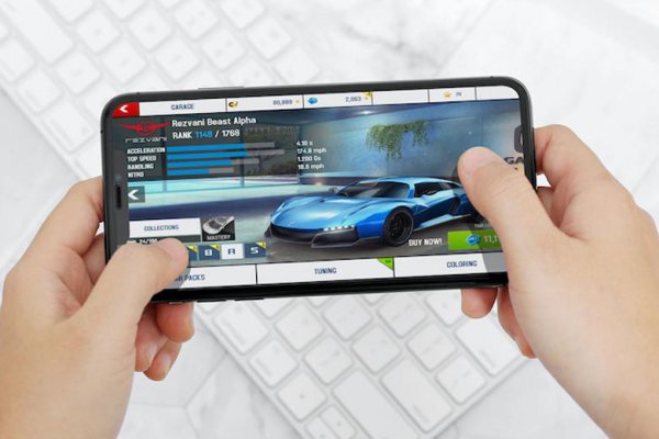 苹果11哪个颜色最贵最好看