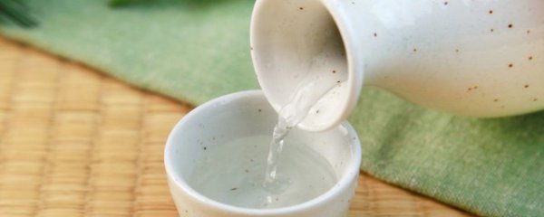 高铁是否可以带白酒