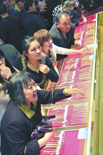 一年中什么时候买黄金最便宜