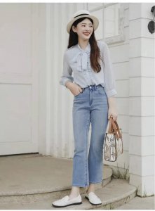 浅蓝色裤子配什么颜色的上衣 浅蓝色裤子的好看穿搭图片