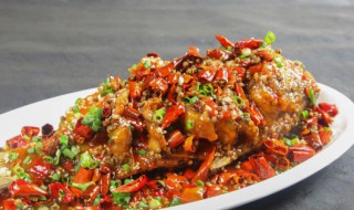 炒鱼时放什么去腥 烧鱼时加什么才能去腥味