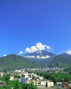 雷波县属于四川省哪个市 四川凉山彝族自治州雷波县位置