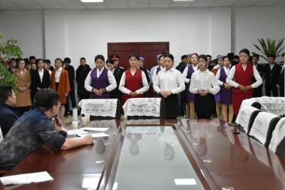 目前男孩初中毕业学什么技术比较有前途