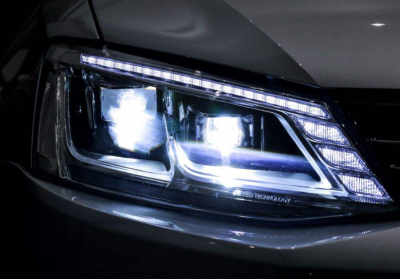 汽车开夜路卤素灯和led灯哪个好 老司机告诉你谁好谁坏