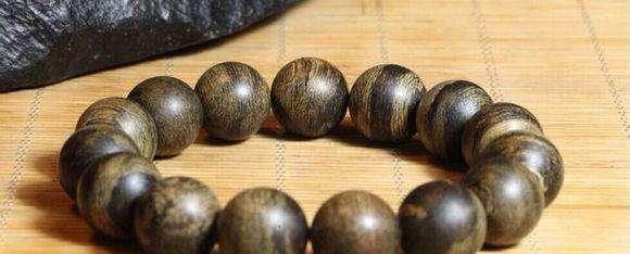 沉香盘玩三年效果图