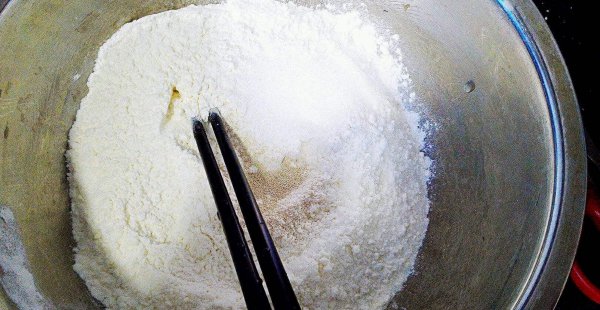 面发酸了怎么补救比较好