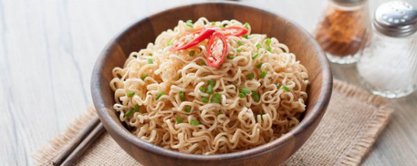 吃方便面的好处和坏处