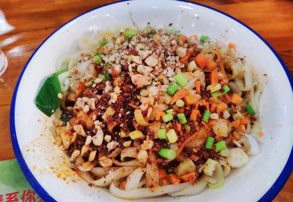 深圳在哪个省哪个市的哪个位置