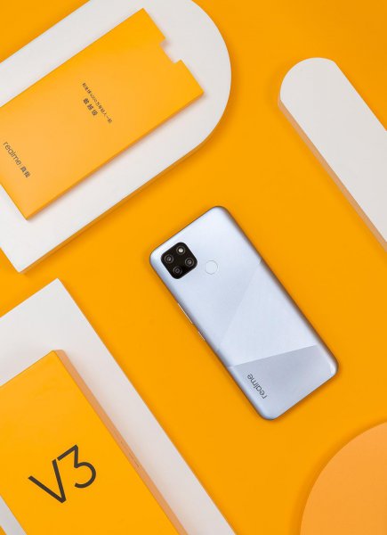 真我v3手机配置参数