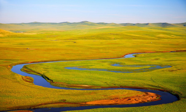 若尔盖草原海拔多少米