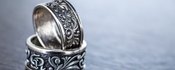 小孩子本命年兔年要佩戴什么