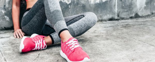 nike发黄怎么清洗变白