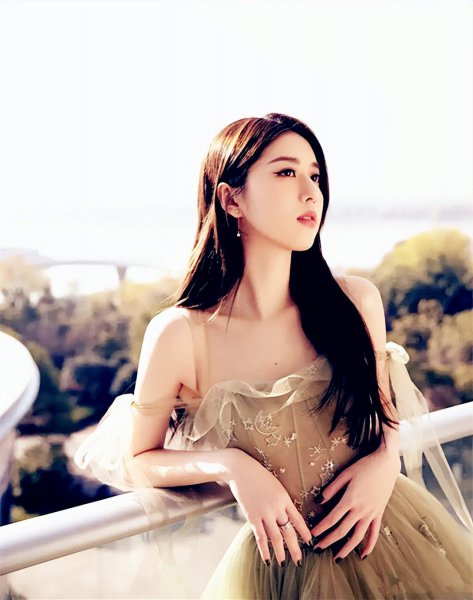 为什么李凯馨长得那么好看