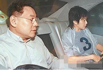 女明星关之琳老公是谁