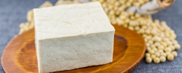 凉拌皮蛋豆腐怎么做