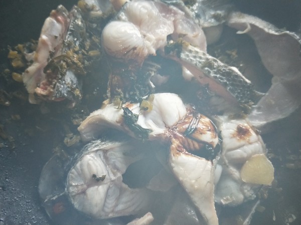 黑鱼不能和什么一起吃